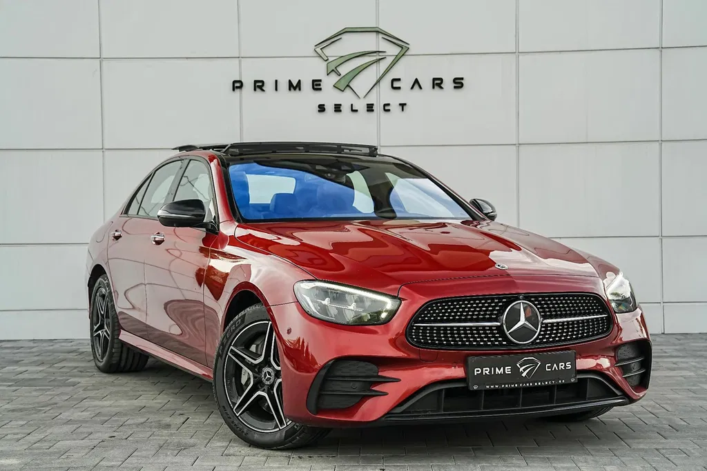 Fotografie: 2022 Mercedes-Benz E Class