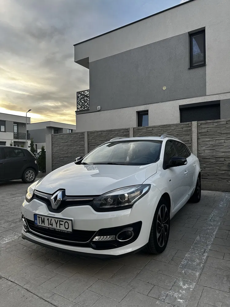Fotografie: 2014 Renault Megane