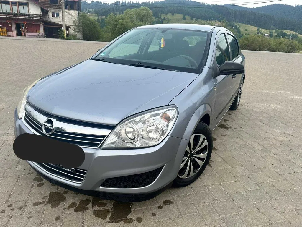 Fotografie: 2009 Opel Astra