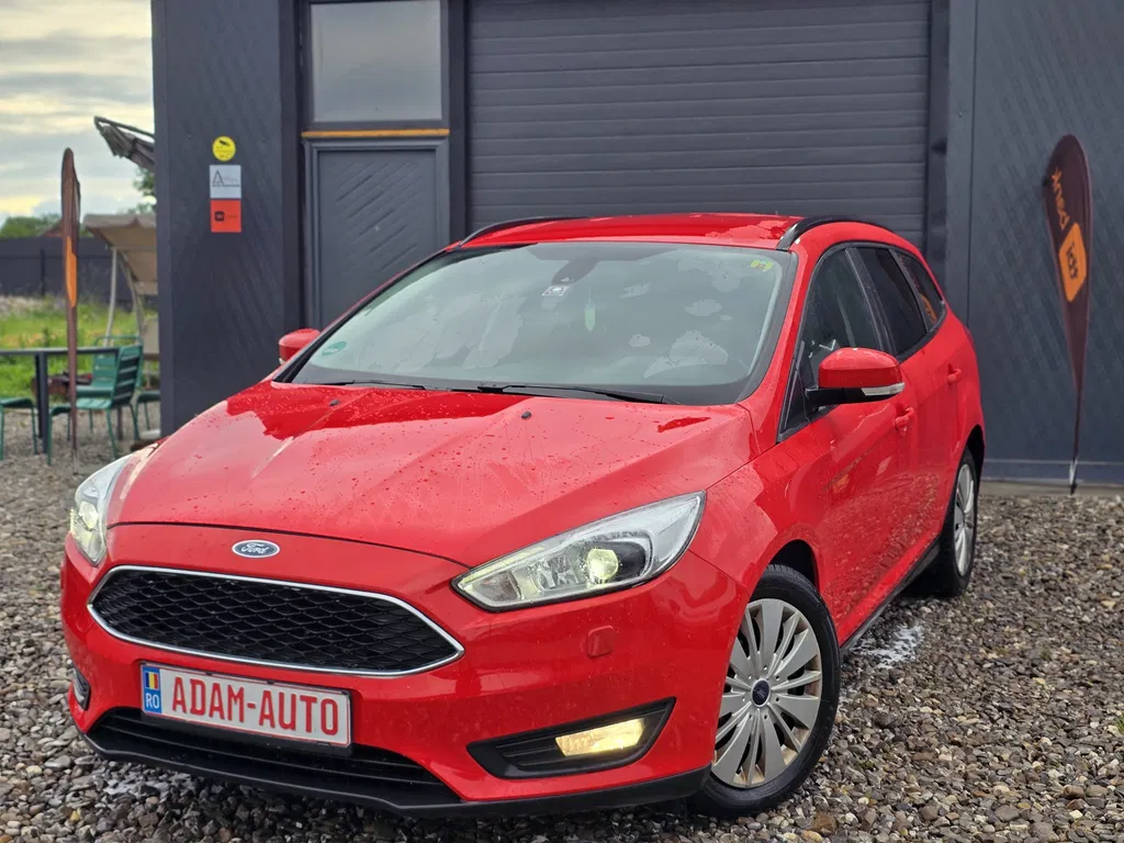 Fotografie: 2015 Ford Focus