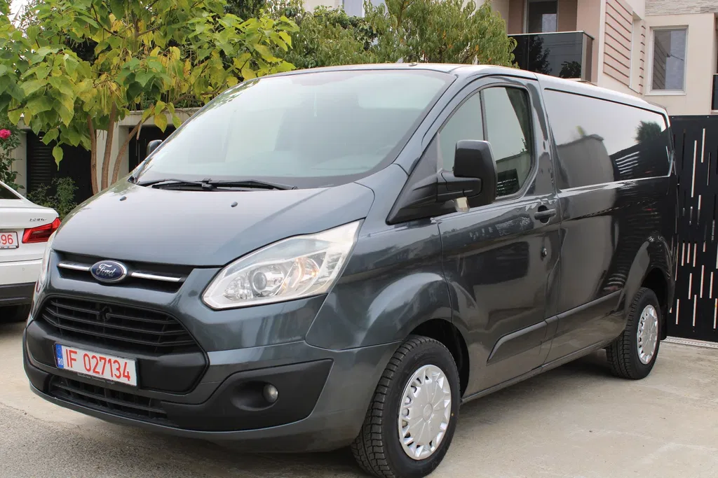 Fotografie: 2013 Ford Transit Custom