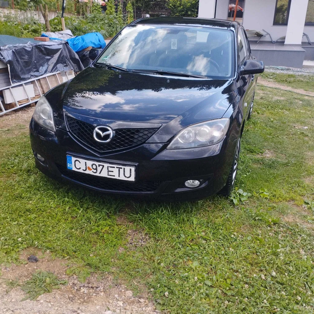 Fotografie: 2008 Mazda 3