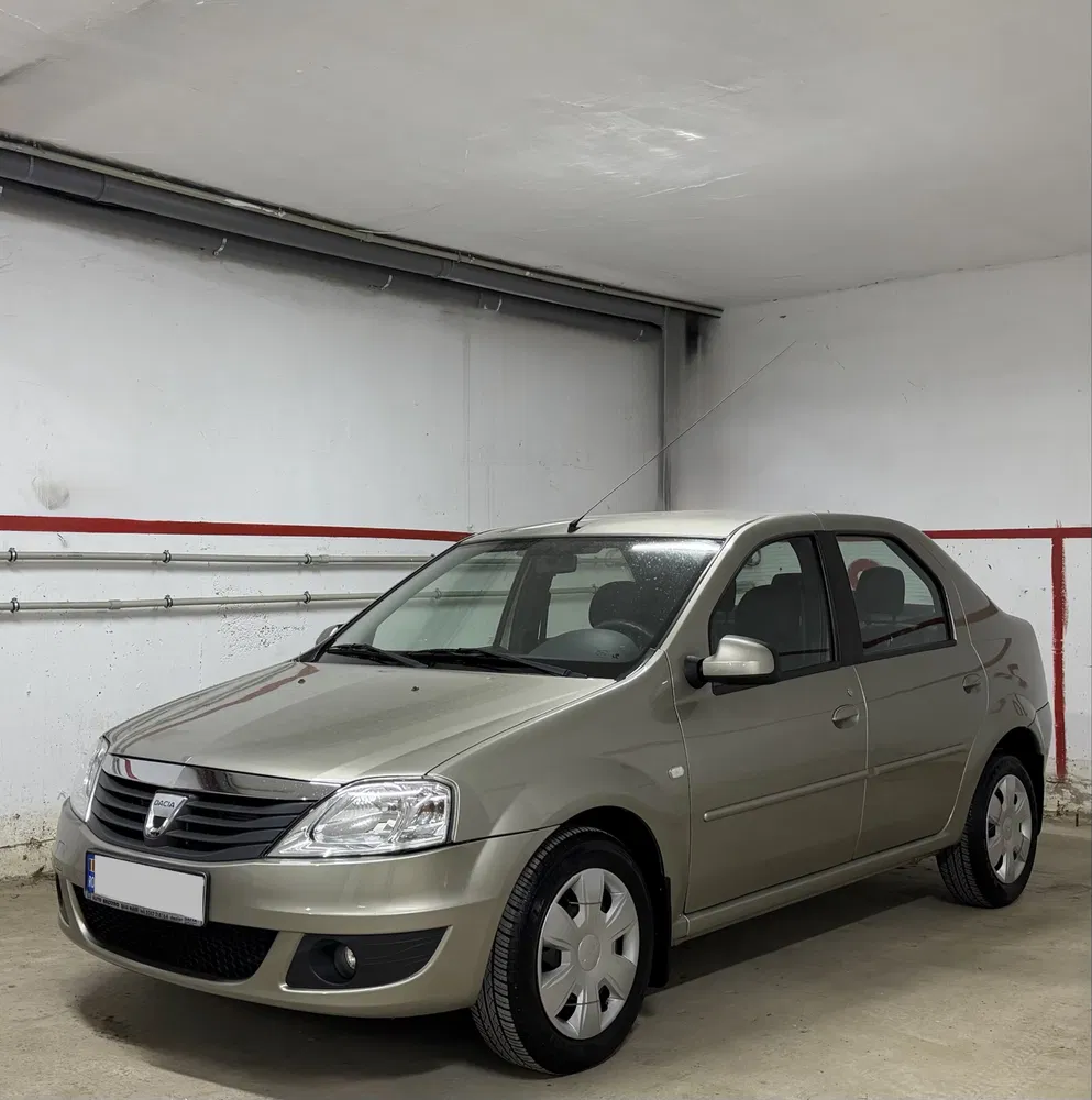 Fotografie: 2010 Dacia Logan