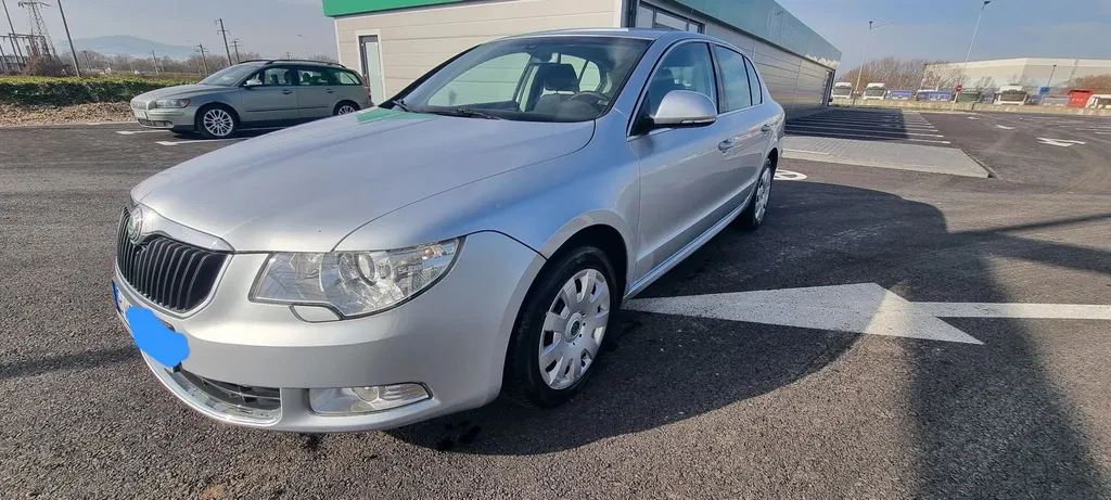 Fotografie: 2009 Skoda Superb