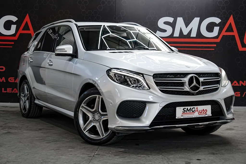 Fotografie: 2016 Mercedes-Benz GLE