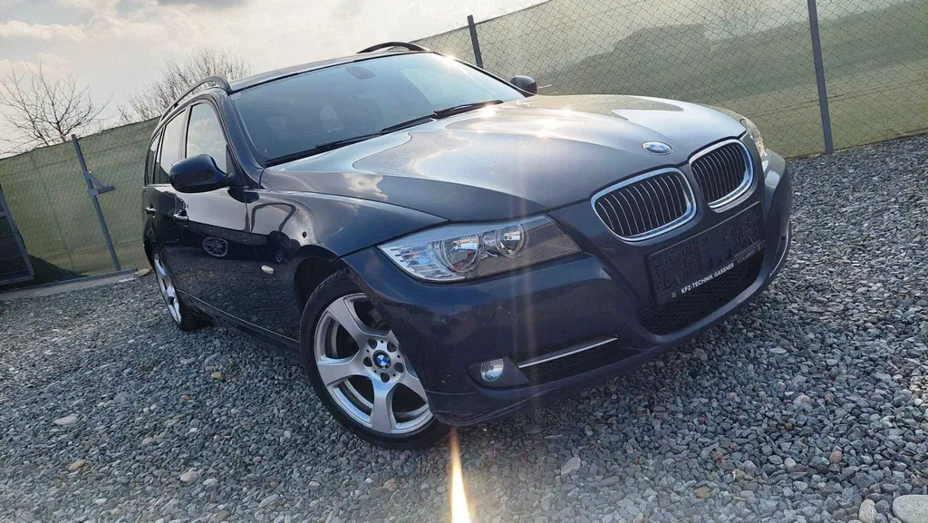 Fotografie: 2010 BMW Seria 3
