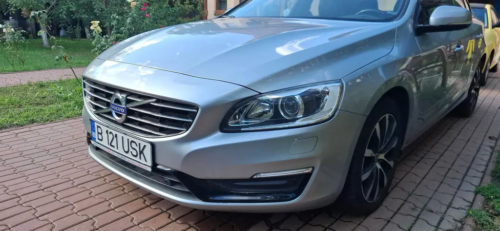 Fotografie: 2017 Volvo S60