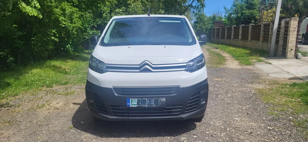 Fotografie: 2022 Citroen Jumpy