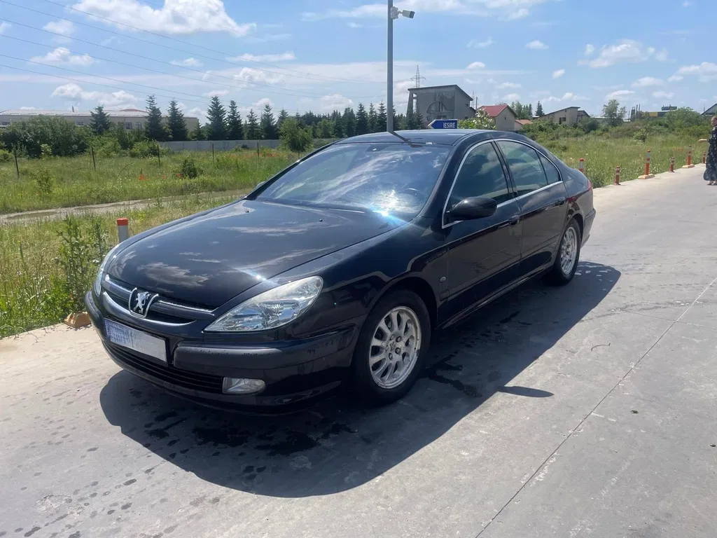 Fotografie: 2003 Peugeot 607