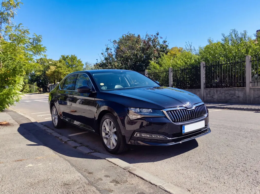 Fotografie: 2020 Skoda Superb