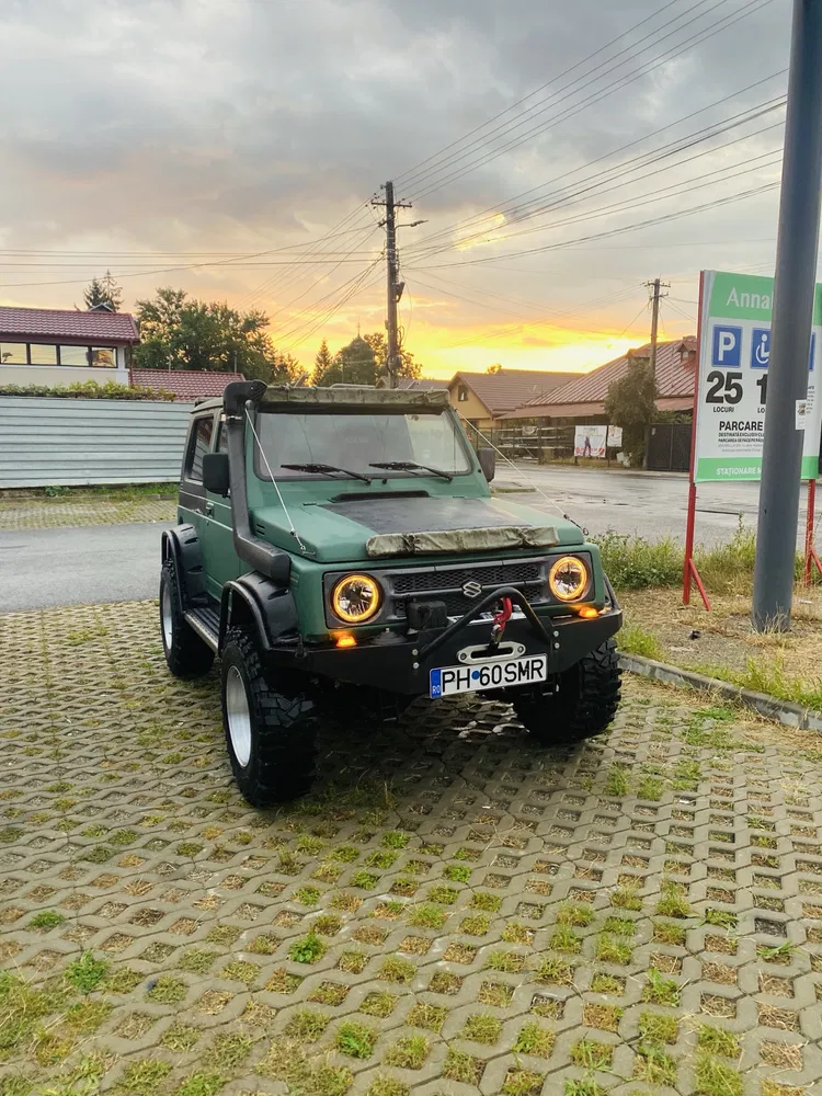 Fotografie: 1995 Suzuki Samurai