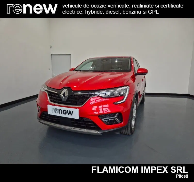 Fotografie: 2021 Renault Arkana