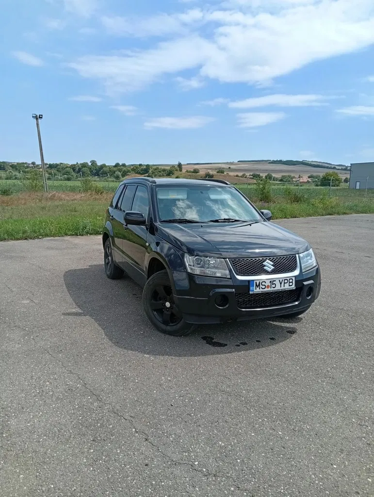 Fotografie: 2009 Suzuki Grand Vitara