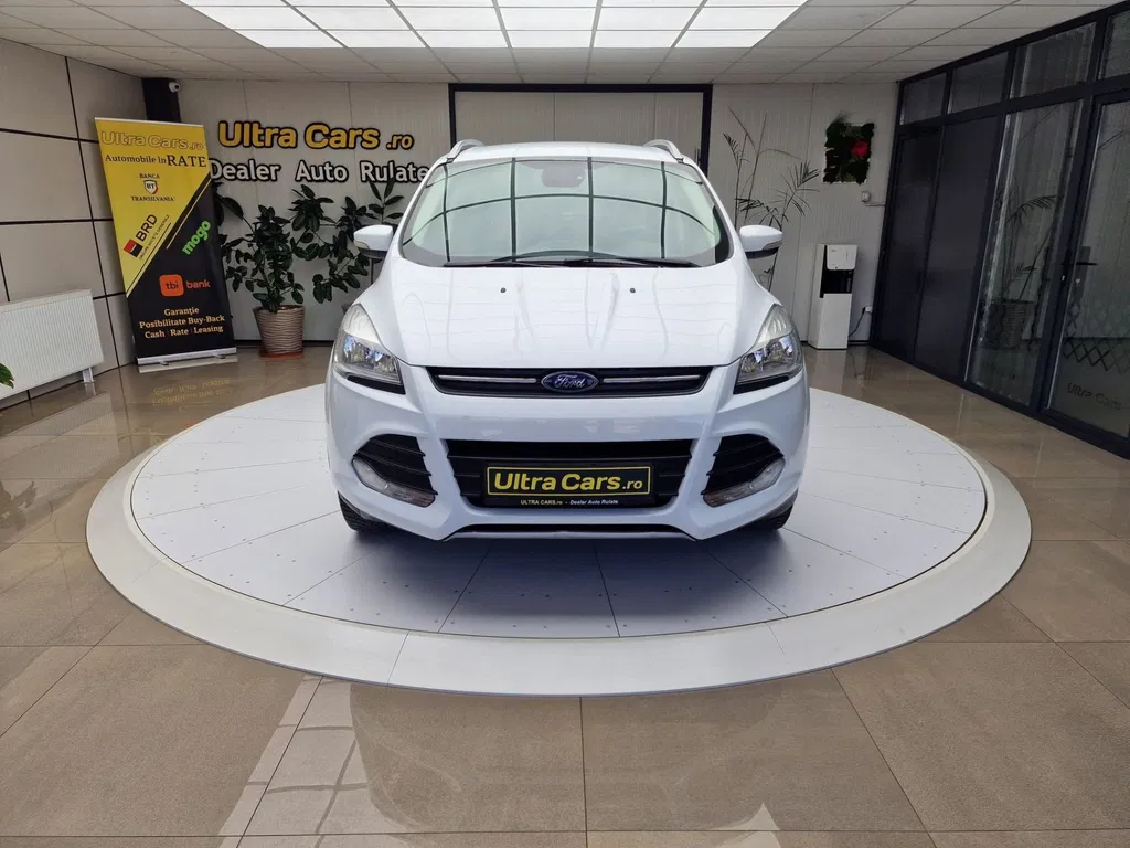 Fotografie: 2016 Ford Kuga