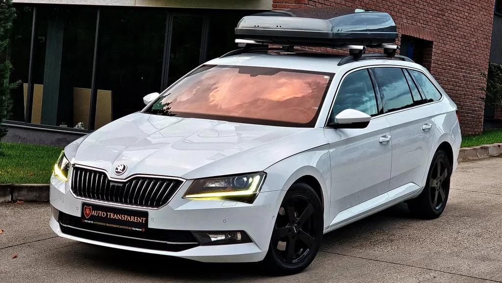 Fotografie: 2016 Skoda Superb